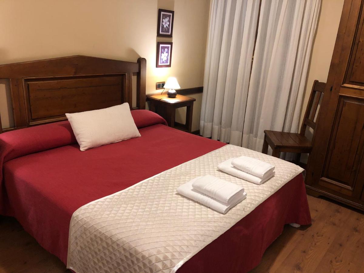 Apartamentos Casa Lavedan Tramacastilla de Tena Ngoại thất bức ảnh